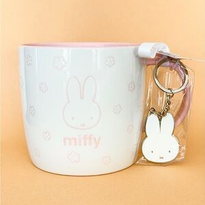 Miffy White and Pink Mug with Keychain